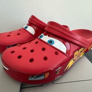Men’s Size 12 Lightning McQueen Disney Pixar CROCS